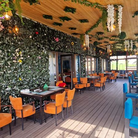 Relax Hotel Greci Luaran gambar