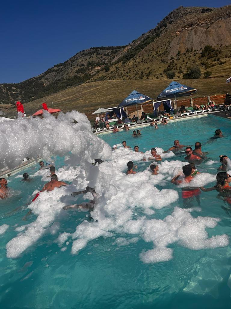 Relax Hotel Greci Luaran gambar