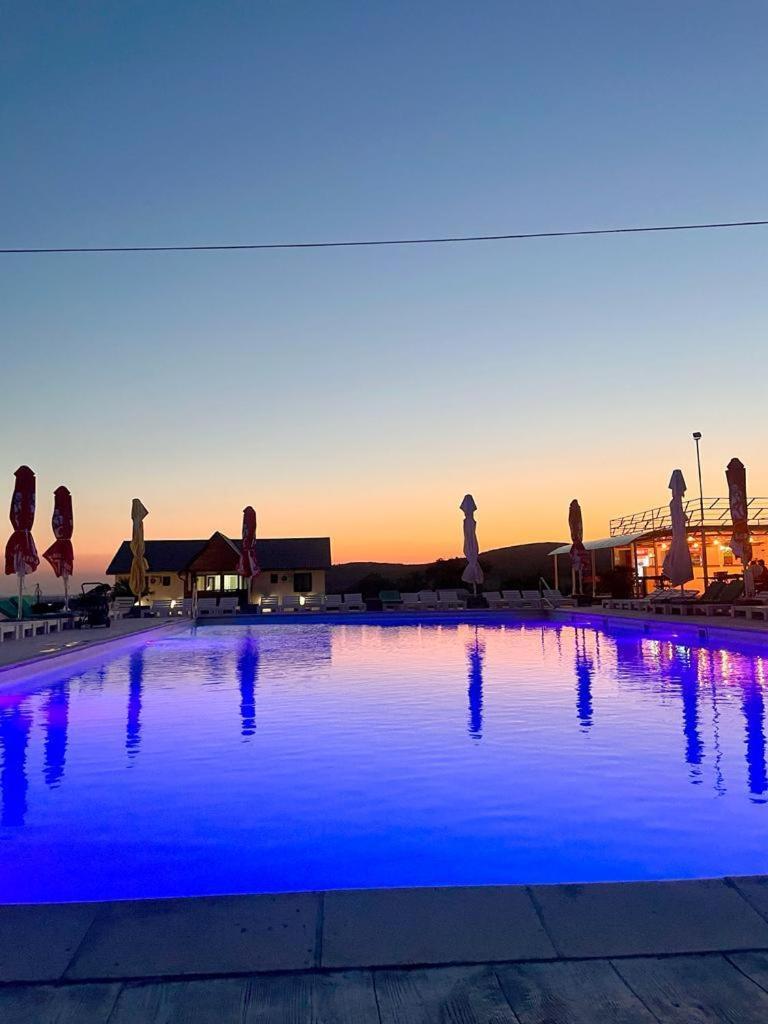 Relax Hotel Greci Luaran gambar