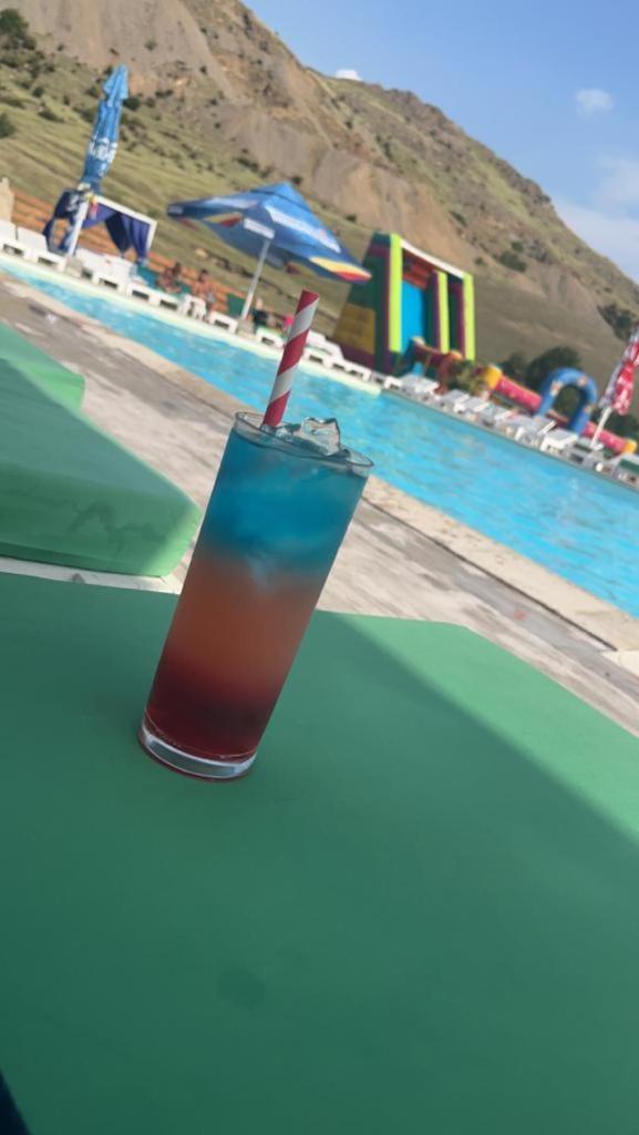 Relax Hotel Greci Luaran gambar