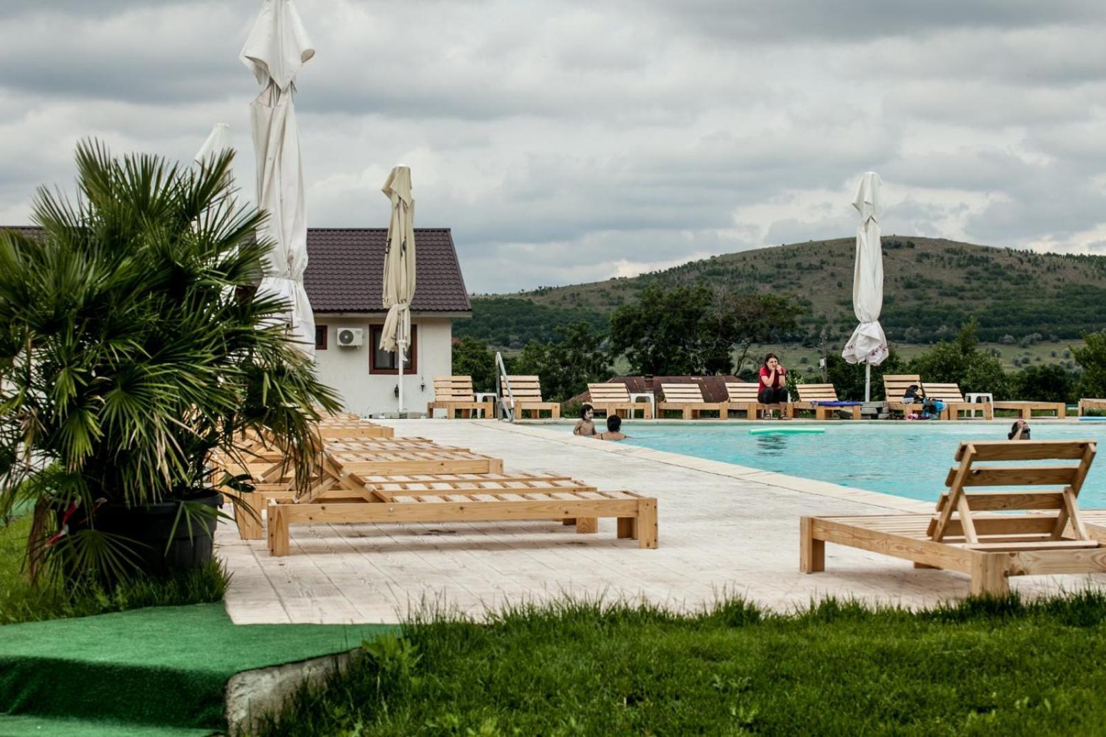 Relax Hotel Greci Luaran gambar
