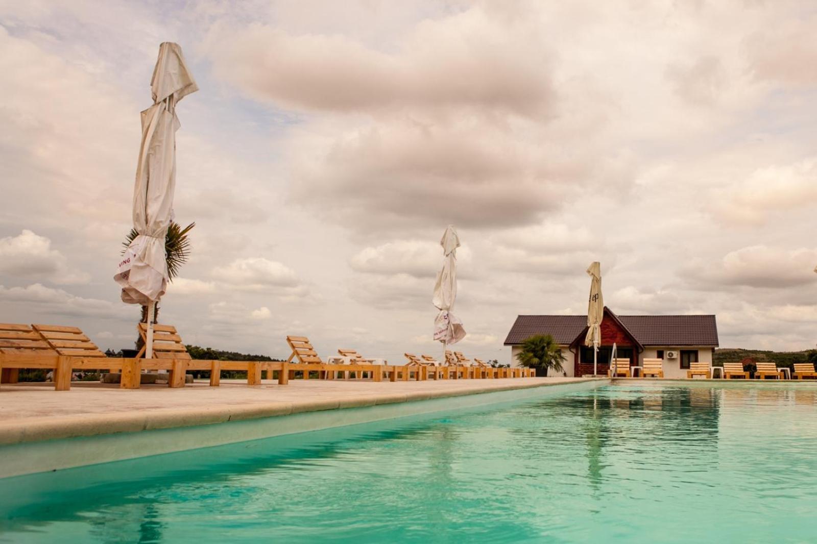 Relax Hotel Greci Luaran gambar