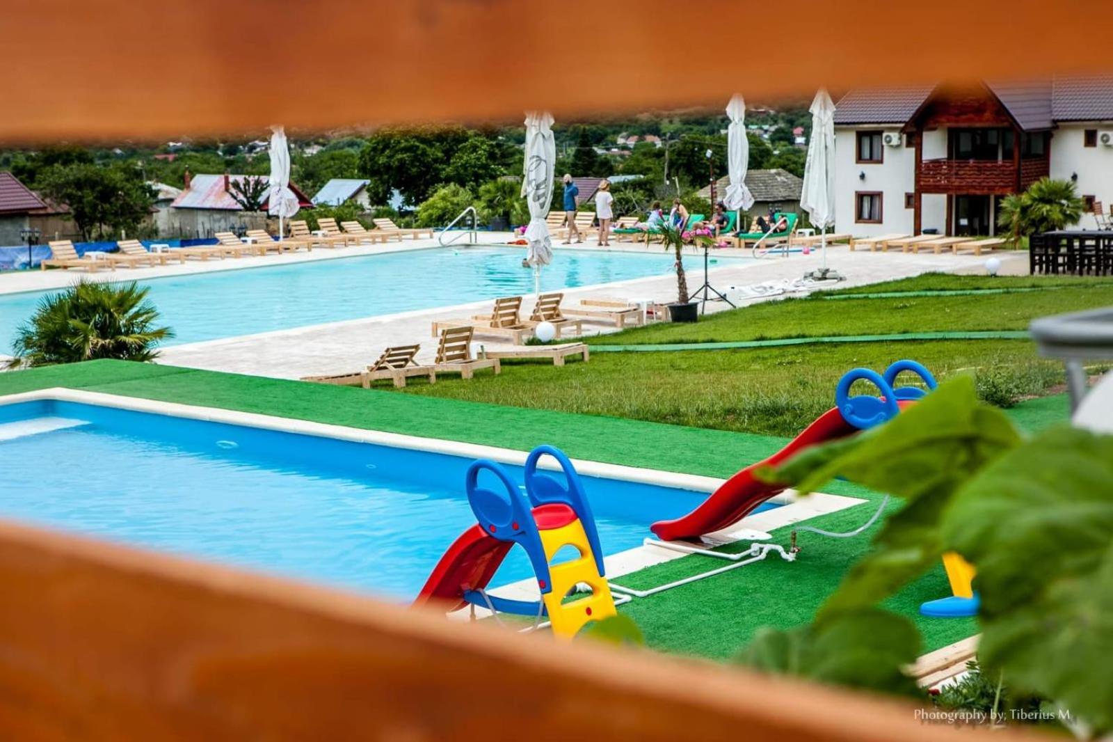 Relax Hotel Greci Luaran gambar